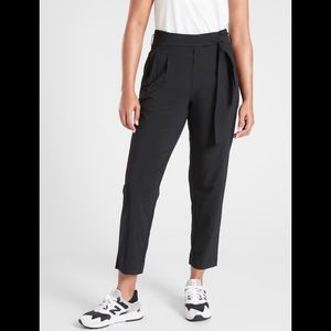 NWOT! Athleta Skyline Pant II, Black